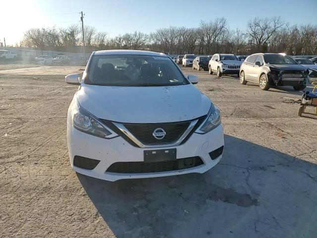2019 Nissan Sentra - Image 11