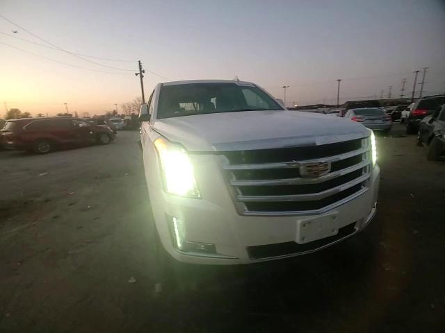 2017 Cadillac Escalade - Image 11