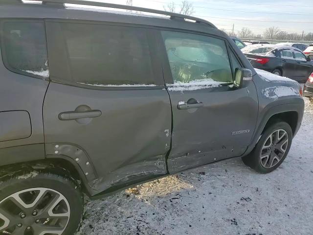 2016 Jeep Renegade - Image 12