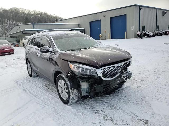 2018 Kia Sorento - Image 13
