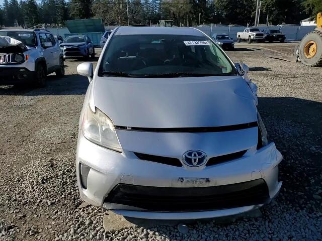 2015 Toyota Prius - Image 10