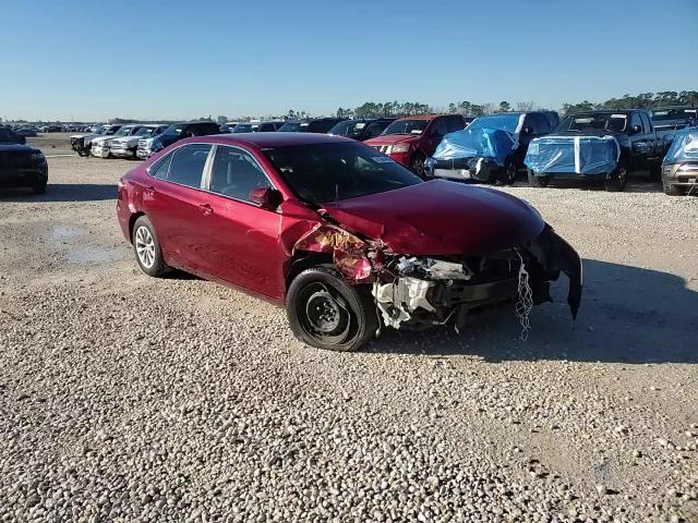 2015 Toyota Camry - Image 11