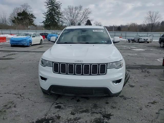 2019 Jeep Grand Cherokee - Image 12