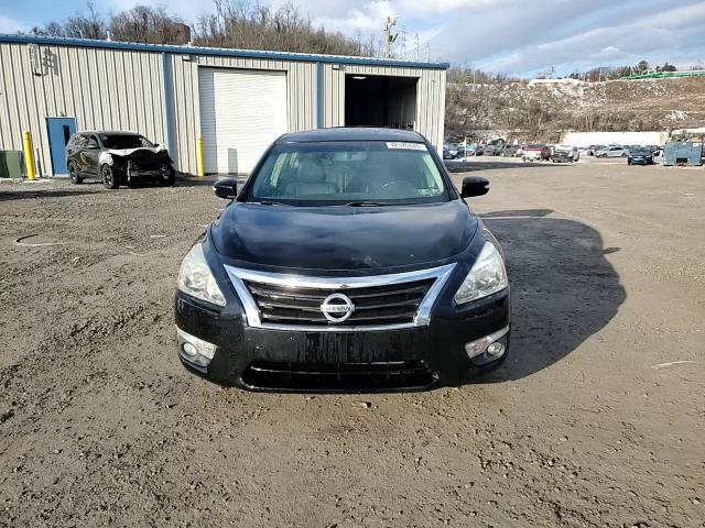 2013 Nissan Altima - Image 13