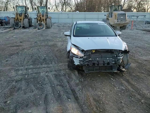 2016 Ford Focus - Image 13