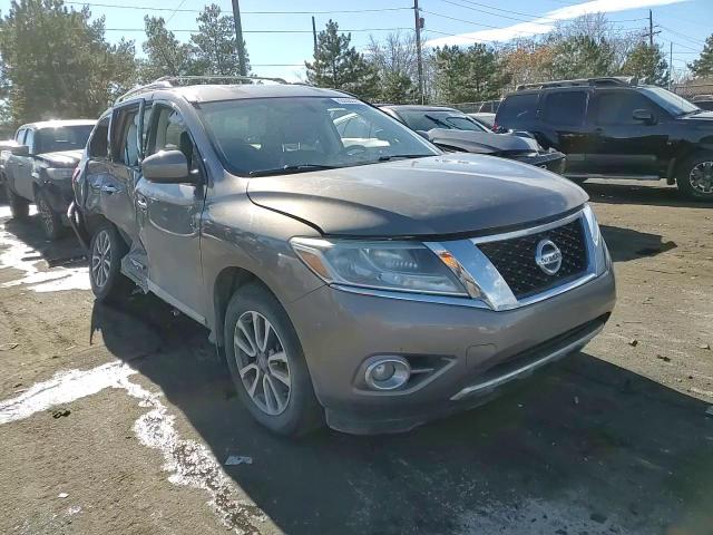 2013 Nissan Pathfinder - Image 12