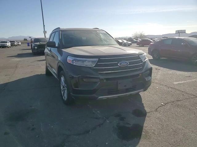 2021 Ford Explorer - Image 11