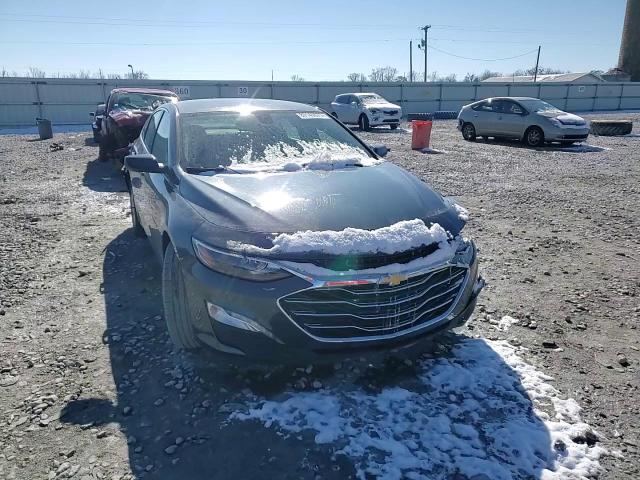 2019 Chevrolet Malibu - Image 11