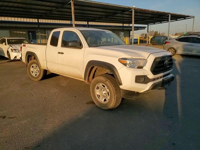 2020 Toyota Tacoma - Image 11