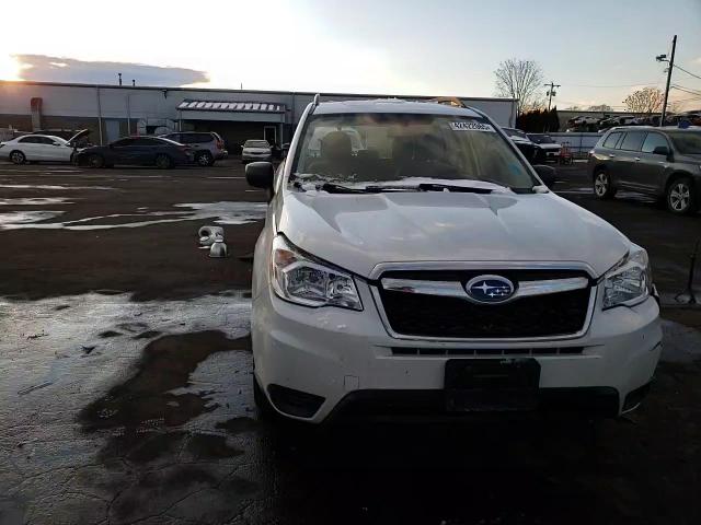 2016 Subaru Forester - Image 10