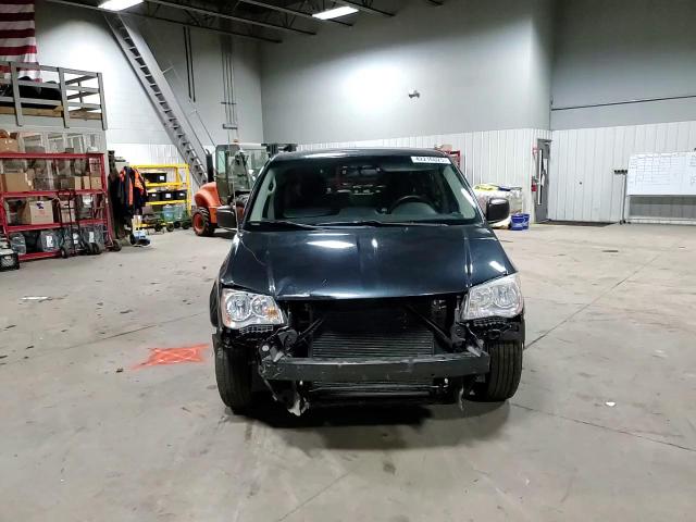 2014 Dodge Caravan - Image 12