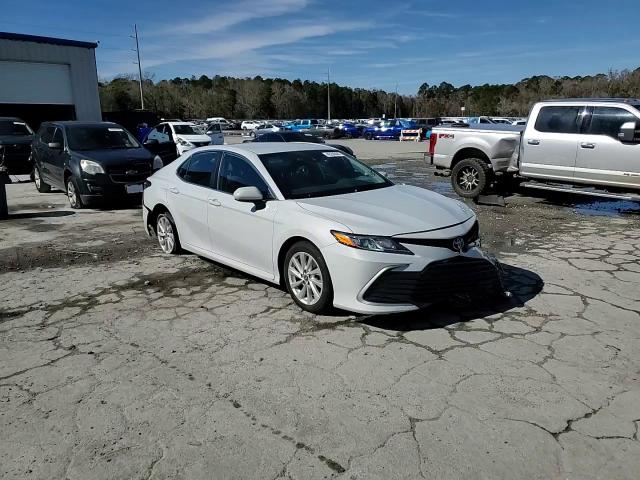 2023 Toyota Camry - Image 13