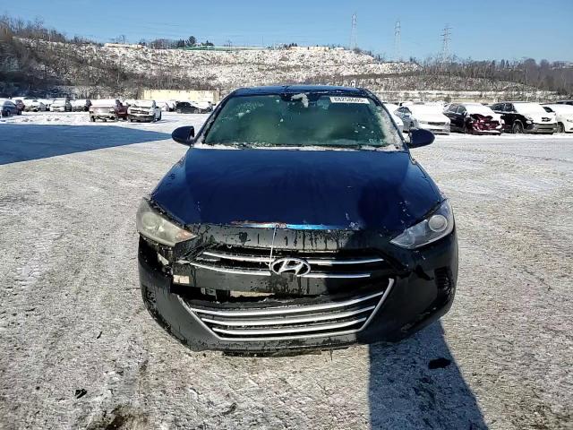2017 Hyundai Elantra - Image 13