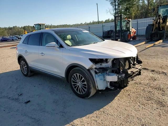 2016 Lincoln MKX - Image 11