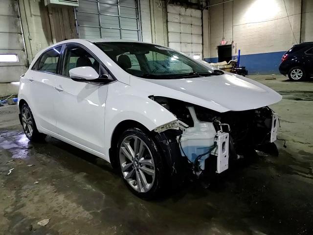 2016 Hyundai Elantra - Image 14