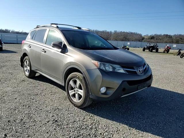 2014 Toyota RAV 4 - Image 11