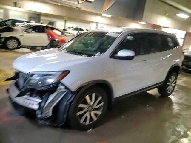 2020 Honda Pilot - Image 11
