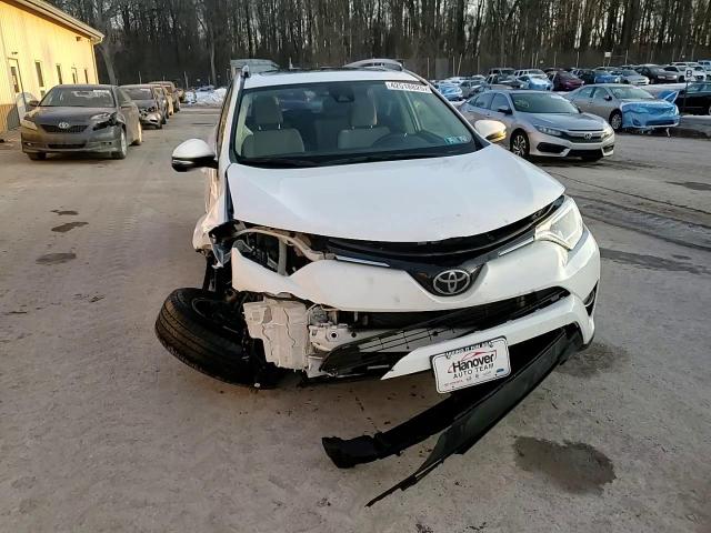 2017 Toyota RAV 4 - Image 15