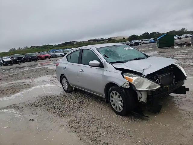 2016 Nissan Versa - Image 11