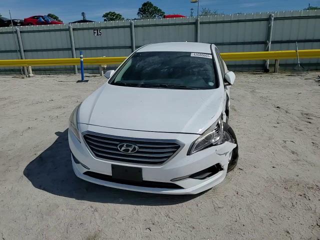 2016 Hyundai Sonata - Image 11