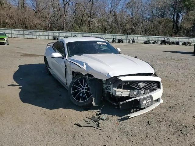 2016 Ford Mustang - Image 11