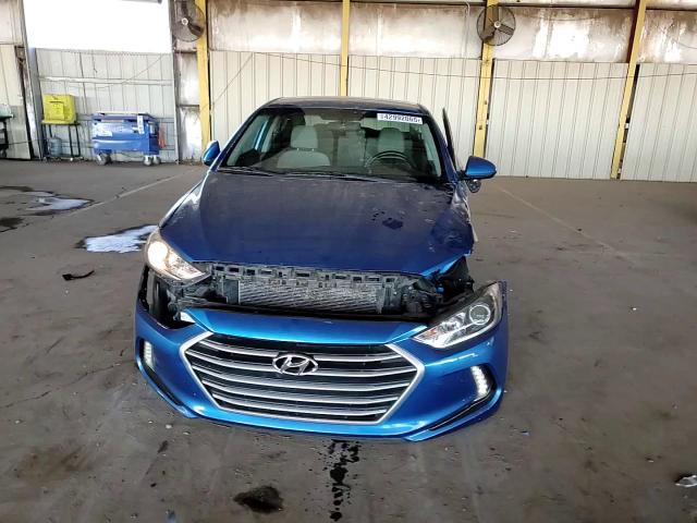 2017 Hyundai Elantra - Image 10