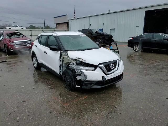 2019 Nissan Kicks - Image 14