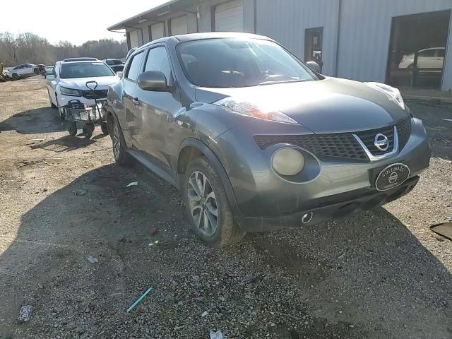 2013 Nissan Juke - Image 11