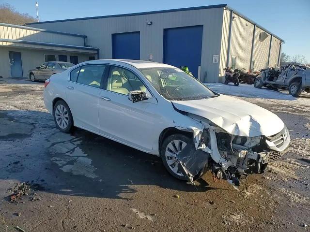 2015 Honda Accord - Image 14