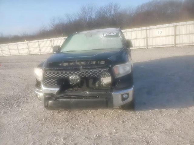 2019 Toyota Tundra - Image 10