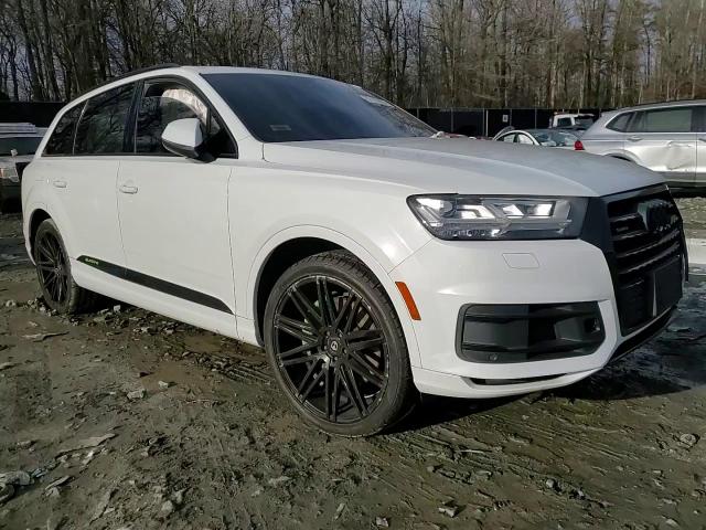 2017 Audi Q7 Premium Plus VIN: WA1LAAF75HD017797 Lot: 87102894