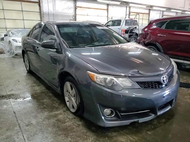 2013 Toyota Camry - Image 13