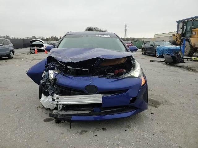 2016 Toyota Prius - Image 14