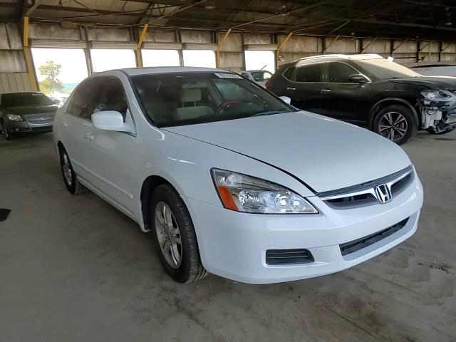 2006 Honda Accord - Image 11