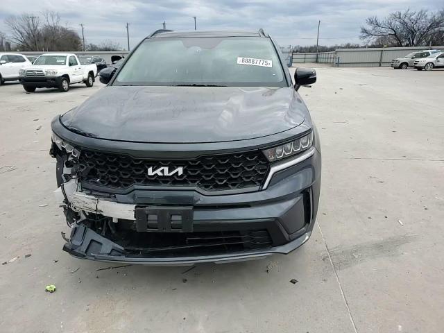2023 Kia Sorento - Image 11