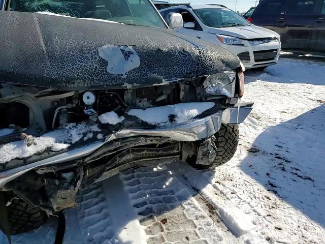 2001 Toyota 4Runner - Image 11