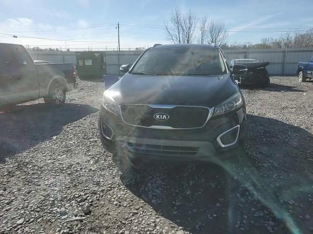 2017 Kia Sorento - Image 11