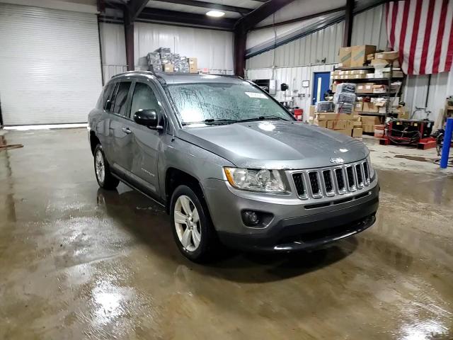 2011 Jeep Compass - Image 15