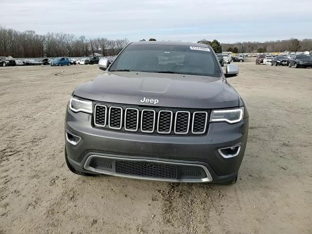 2019 Jeep Grand Cherokee - Image 12