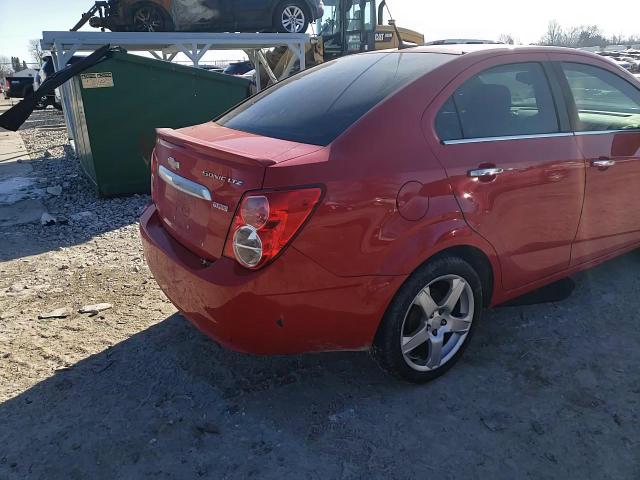 2013 Chevrolet Sonic - Image 11