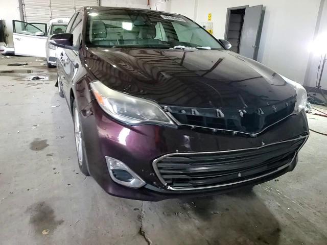 2013 Toyota Avalon - Image 11