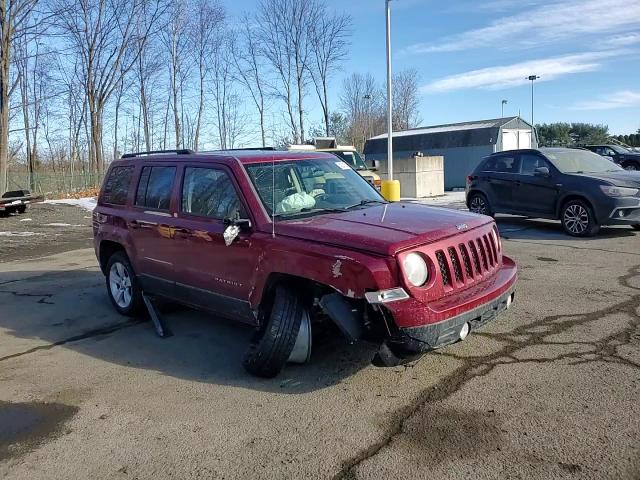 2014 Jeep Liberty (Patriot) - Image 12