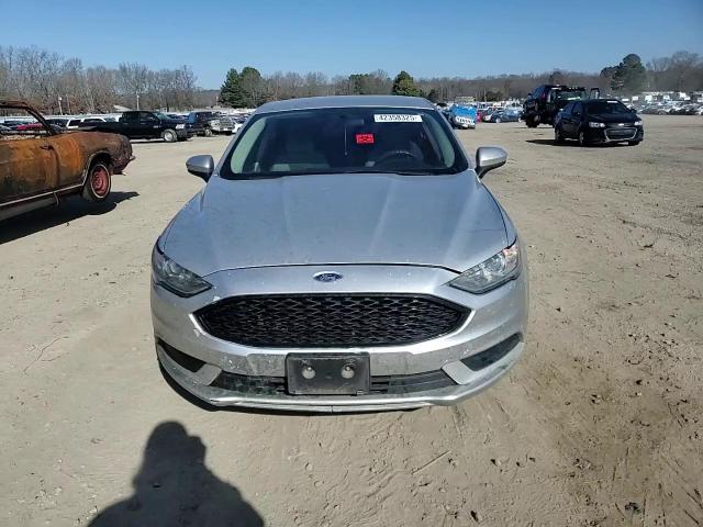 2017 Ford Fusion - Image 10