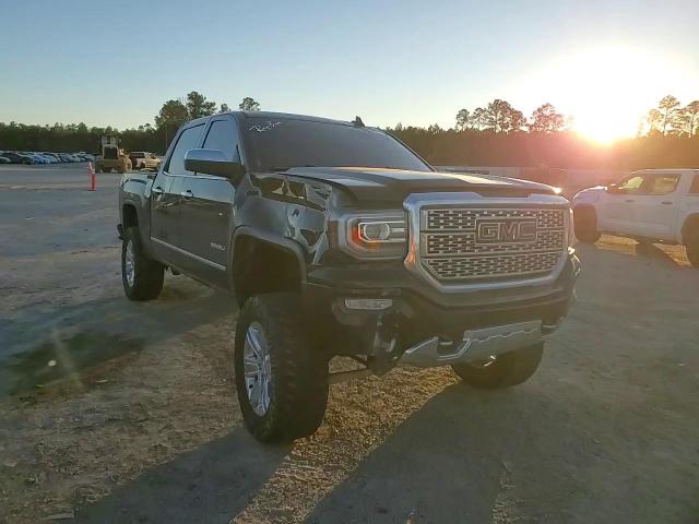 2017 GMC Sierra - Image 10