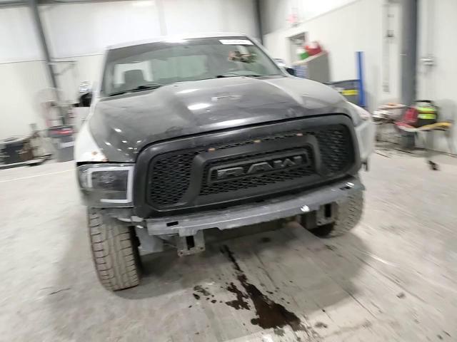 2010 Dodge RAM - Image 10