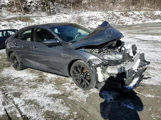 2018 Honda Civic - Image 11