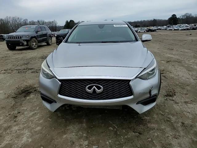 2018 Infiniti QX30 - Image 11