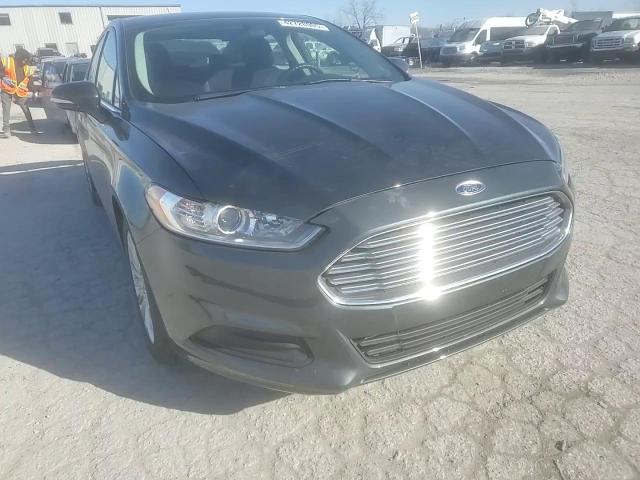 2015 Ford Fusion - Image 11