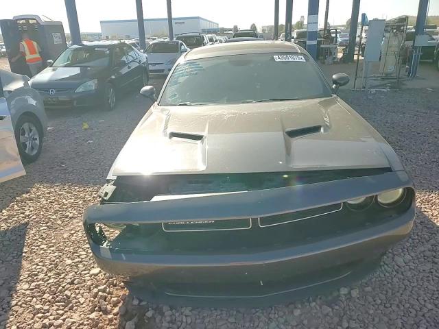 2015 Dodge Challenger - Image 10