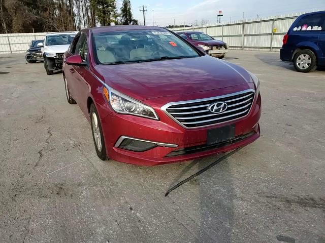 2016 Hyundai Sonata - Image 11